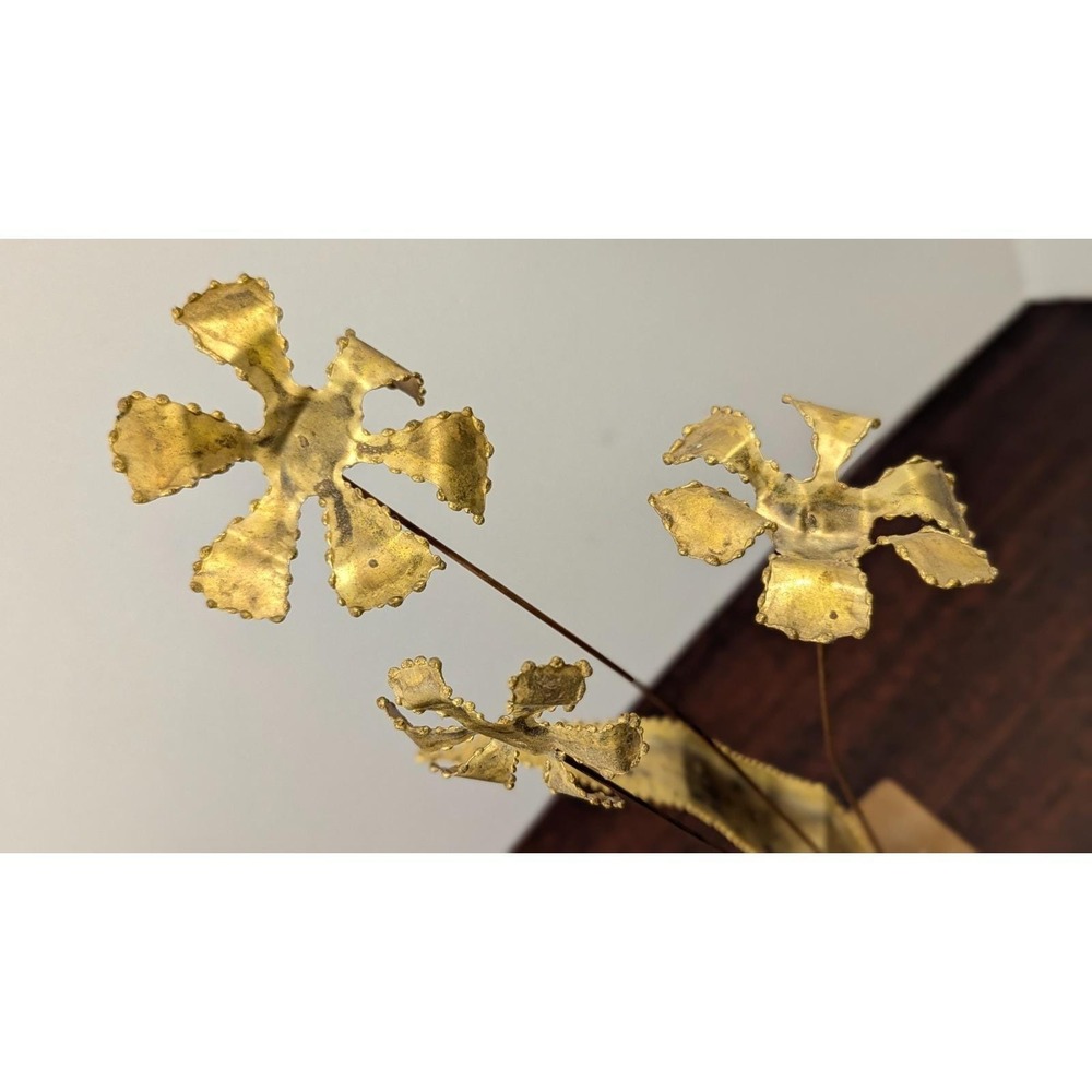 Vintage MCM Brutalist Brass Metal Floral Sculpture Wood Base Handmade Abstract - Picture 9 of 10